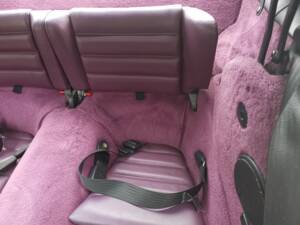 Image 25/51 of Porsche 911 Carrera 2 (WTL) (1990)