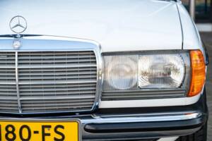 Image 49/62 of Mercedes-Benz 280 CE (1982)