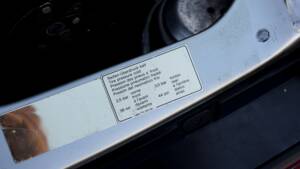 Image 38/46 of Porsche 911 Carrera 2 (1991)