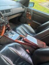 Bild 4/16 von Mercedes-Benz 500 SL (1991)
