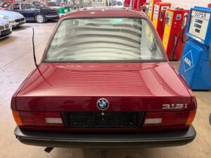 Afbeelding 14/20 van BMW 316i (1990)