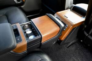 Image 41/50 of Land Rover Range Rover V8 SV Autobiography (2018)