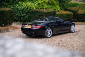 Bild 46/50 von Aston Martin DB 9 Volante (2006)