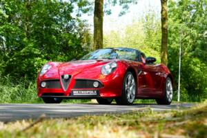 Image 13/50 of Alfa Romeo 8C Spider (2010)