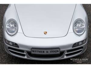 Bild 11/31 von Porsche 911 Carrera 4S (2006)