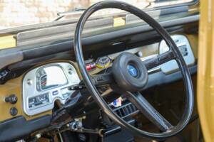 Image 46/50 de Toyota Land Cruiser BJ 40 (1979)
