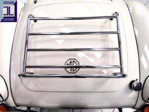 Image 19/59 of MG MGA 1500 (1958)