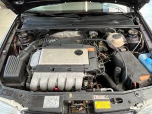 Bild 10/43 von Volkswagen Golf III 2.8 VR6 (1992)