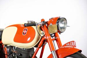 Bild 41/50 von Gilera 175 Sport (1956)