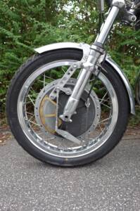 Image 14/24 of Egli-Vincent JMC 0101 (2006)