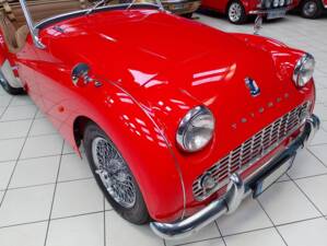 Image 14/50 of Triumph TR 3B (1962)