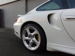 Bild 29/99 von Porsche 911 Turbo (2004)