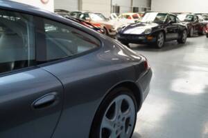 Image 41/50 of Porsche 911 Carrera (2001)