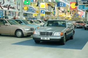 Bild 9/50 von Mercedes-Benz 300 SE (1992)