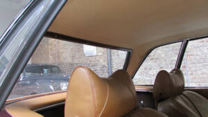 Image 18/23 of Mercedes-Benz 280 SL (1969)