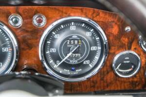 Image 17/50 of Triumph TR 4A (1967)