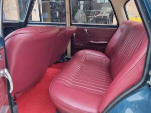 Image 4/14 of Alfa Romeo Giulia 1300 TI (1966)