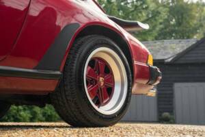 Bild 20/50 von Porsche 911 Carrera 3.2 (1989)