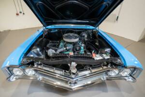 Image 10/22 of Buick Wildcat Sport Coupe (1964)