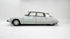 Bild 8/15 von Citroën ID 19 Break (1965)