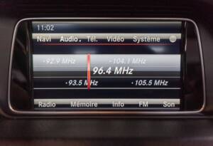 Bild 14/19 von Mercedes-Benz E 400 d 4MATIC (2014)