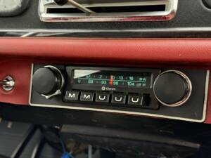 Image 12/19 de Peugeot 404 (1964)