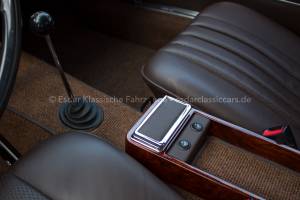 Image 19/26 of Mercedes-Benz 230 SL (1966)
