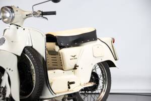 Image 31/50 of Moto Guzzi Galletto (1962)