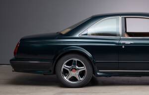 Image 7/43 of Bentley Continental T (1997)