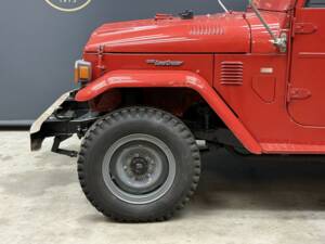 Immagine 20/50 di Toyota Land Cruiser FJ 40 (1975)