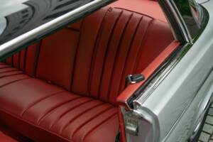 Image 46/95 of Mercedes-Benz 280 SE 3,5 (1970)