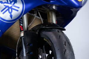 Bild 36/50 von Yamaha DUMMY (2004)