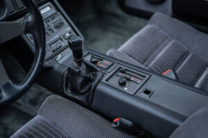Image 31/42 of Alpine GT V6 (1986)