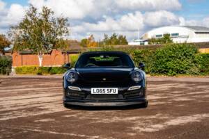 Immagine 4/50 di Porsche 911 Turbo (2015)