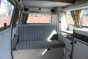 Bild 12/24 von Volkswagen T3 Camper 2.0 (1982)