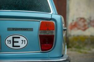 Image 20/45 of Volvo 164 E (1972)