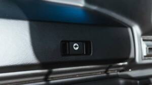 Image 38/50 of Volkswagen Golf Mk I GTI 1.8 (1991)