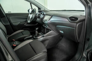 Bild 12/50 von Opel Crossland X 1.2 Turbo (2018)