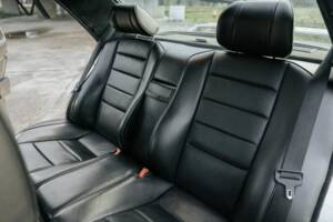 Image 35/69 de Mercedes-Benz 190 E 2.3-16 (1988)