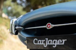 Image 15/50 de Jaguar Type E 3.8 (1964)