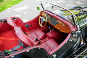 Image 11/54 of Morgan Plus 8 (1992)