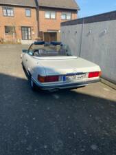 Image 10/16 de Mercedes-Benz 380 SL (1983)