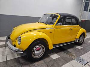 Imagen 8/18 de Volkswagen Beetle 1303 (1975)