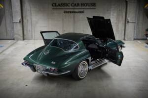 Image 14/78 of Chevrolet Corvette Stingray 427 (1967)