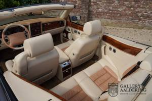 Afbeelding 10/50 van Bentley Azure (2000)