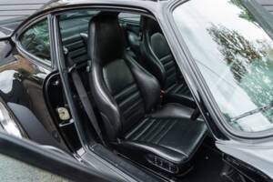 Image 44/67 of Porsche 911 Turbo 3.3 (1987)