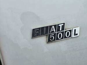 Bild 46/50 von FIAT 500 L (1972)