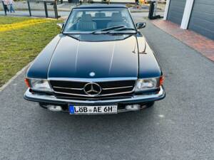 Image 4/23 of Mercedes-Benz 500 SL (1986)