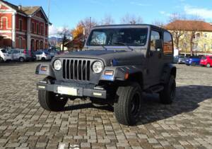 Bild 12/42 von Jeep Wrangler Sport Hardtop 2.5 (1997)