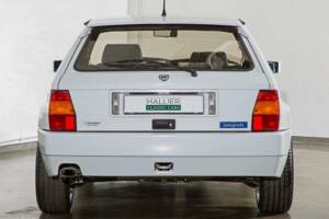 Image 5/20 de Lancia Delta HF Integrale Evoluzione I (1992)